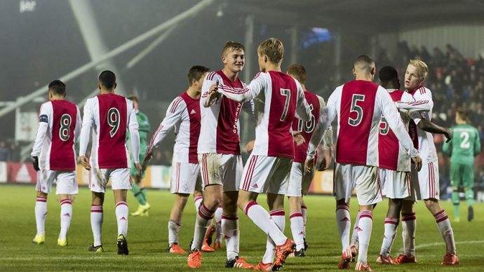 引发了球迷 引发了球迷