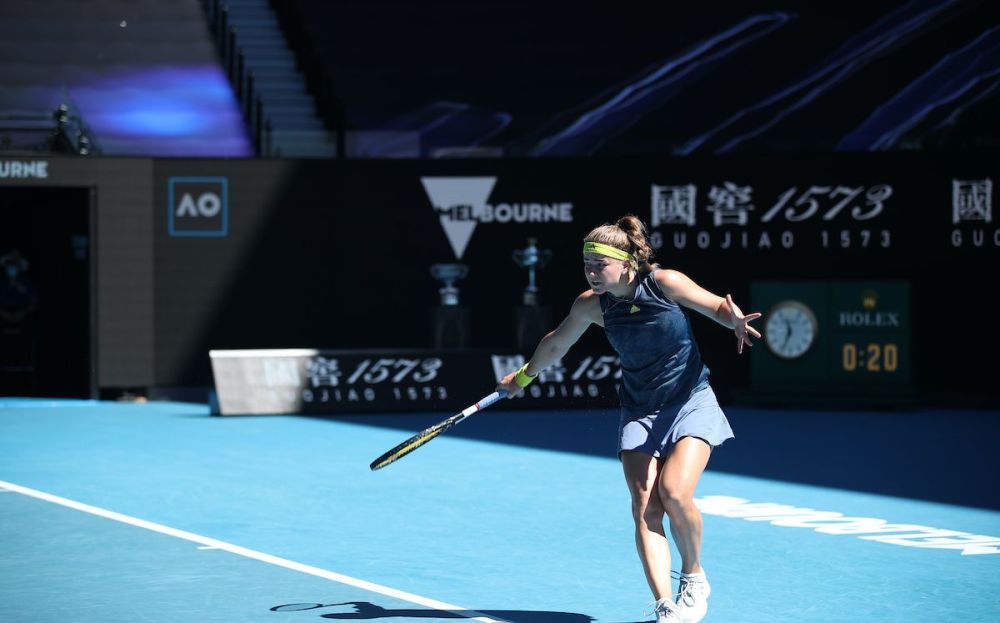 外界赞誉纷 外界赞誉纷